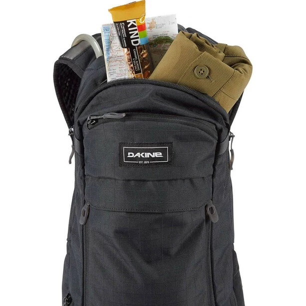 Dakine Syncline 12l Backpack Men black 5 Dakine Syncline 12l Backpack Men black - Image 3